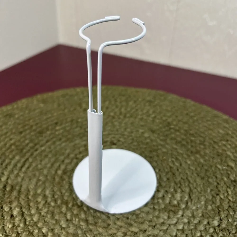 Kaiser Doll Stand in White 6.5-11